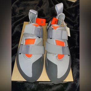 Adidas 5.10 Kirigami Climbing Shoes